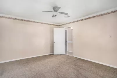 16900 Wellborne Road, Pearland, TX 77584 - Photo 14