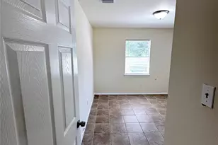 1120 3rd St, Hempstead, TX 77445 - Photo 10