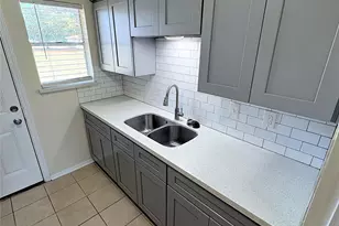 1120 3rd St, Hempstead, TX 77445 - Photo 2