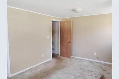 229 Lincoln Drive, Livingston, TX 77351 - Photo 6