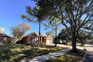 1299 Ocean Manor Ln, League City, TX 77573 - Photo 1