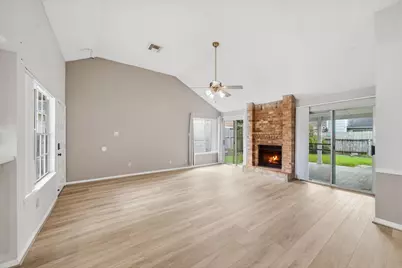 12731 Ashford Meadow Drive, Houston, TX 77082 - Photo 8