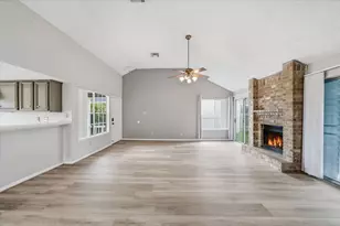 12731 Ashford Meadow Dr, Houston, TX 77082 - Photo 10