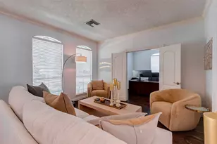 1519 Darnley Ln, Houston, TX 77077 - Photo 6