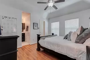 1519 Darnley Ln, Houston, TX 77077 - Photo 32