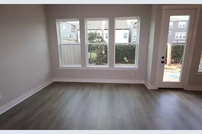16024 Hayes Park Drive, Houston, TX 77079 - Photo 8