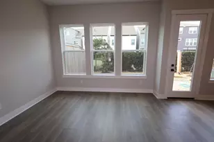 16024 Hayes Pk Dr, Houston, TX 77079 - Photo 8