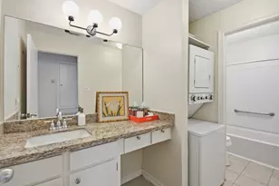 5711 Sugar Hill Dr, Houston, TX 77057 - Photo 24