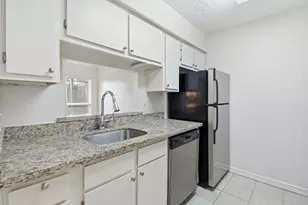 5711 Sugar Hill Dr, Houston, TX 77057 - Photo 16
