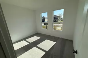 5439 Peacock Bass Dr, Baytown, TX 77521 - Photo 16