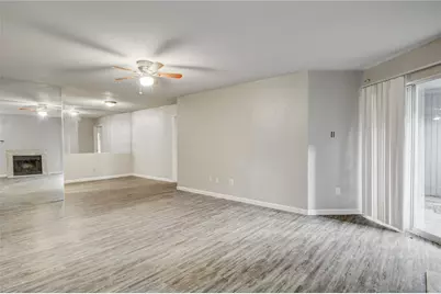 9797 Leawood Boulevard #903, Houston, TX 77099 - Photo 1