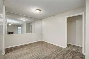 9797 Leawood Blvd, Houston, TX 77099 - Photo 8