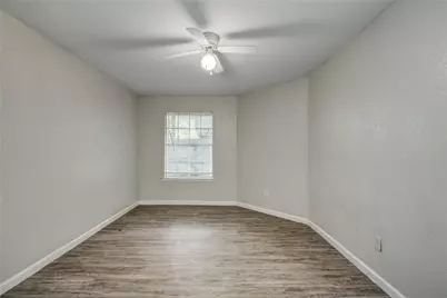 9797 Leawood Boulevard #903, Houston, TX 77099 - Photo 12