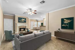 5212 New Orleans St, Houston, TX 77020 - Photo 2