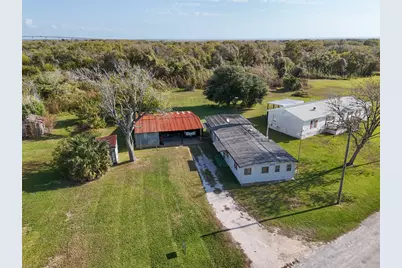 686 County Road 257, Matagorda, TX 77457 - Photo 6