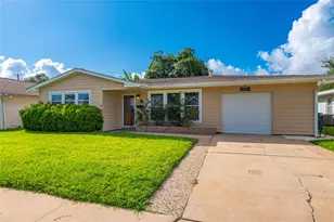 7109 Poplar Dr, Galveston, TX 77551 - Photo 2