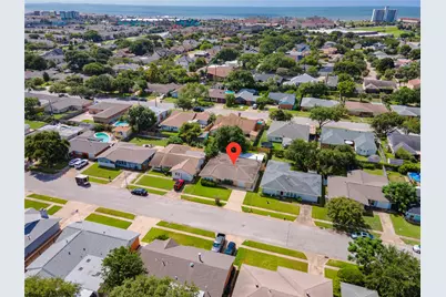 7109 Poplar Drive, Galveston, TX 77551 - Photo 22