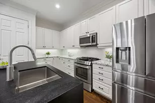 2421 North Blvd, Houston, TX 77098 - Photo 10