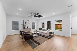 514 Melbourne St, Houston, TX 77022 - Photo 8