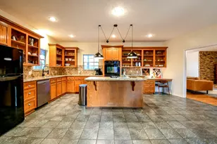 22035 Buescher Rd, Tomball, TX 77377 - Photo 14