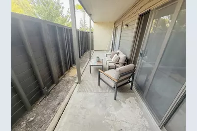 3085 Walnut Bend Lane #16, Houston, TX 77042 - Photo 12