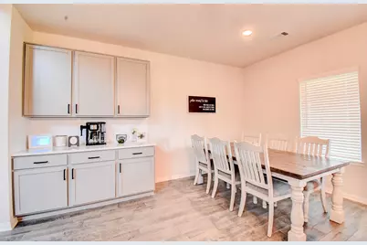 297 Twin Lakes Boulevard W, West Columbia, TX 77486 - Photo 16