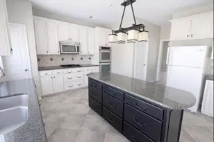 702 Epperson Way, Sugar Land, TX 77479 - Photo 4