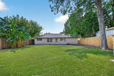 6734 Sharpcrest Street, Houston, TX 77074 - Photo 36