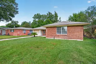 6734 Sharpcrest St, Houston, TX 77074 - Photo 6