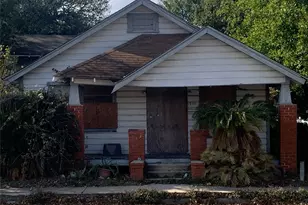 5215 Hardy St, Houston, TX 77009 - Photo 2