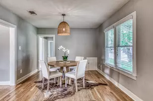 408 N Hunt St, Bellville, TX 77418 - Photo 8