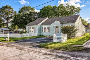 408 N Hunt St, Bellville, TX 77418 - Photo 2