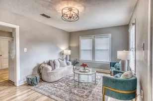 408 N Hunt St, Bellville, TX 77418 - Photo 6