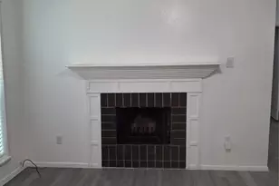 2025 Augusta Dr, Houston, TX 77057 - Photo 6