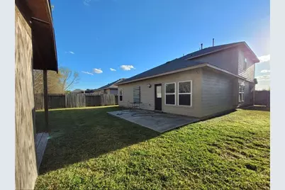 3410 Hunters Canyon, Baytown, TX 77521 - Photo 14