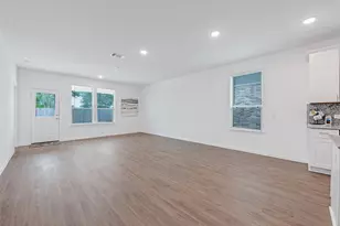 332 Appaloosa Dr, Alvin, TX 77511 - Photo 10