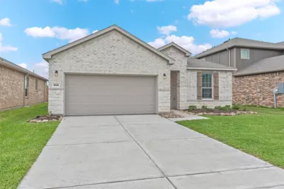 332 Appaloosa Drive, Alvin, TX 77511 - Photo 2