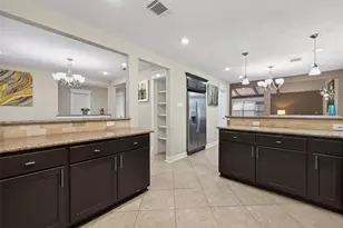 13703 Templar Ln, Sugar Land, TX 77498 - Photo 8