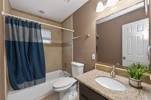 13703 Templar Ln, Sugar Land, TX 77498 - Photo 30