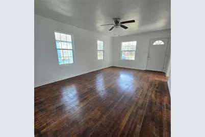 1003 Merchant Street, El Campo, TX 77437 - Photo 4