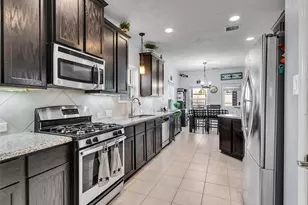 2001 Troon Dr, La Porte, TX 77571 - Photo 14