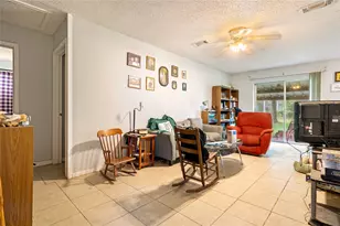13710 Edgeboro St, Houston, TX 77049 - Photo 2
