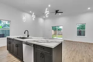 3510 Grassmere St, Houston, TX 77051 - Photo 18