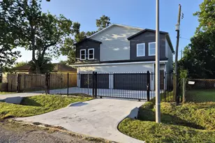 3510 Grassmere St, Houston, TX 77051 - Photo 6
