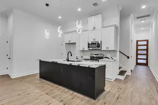 3510 Grassmere St, Houston, TX 77051 - Photo 14