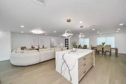 12318 Queensbury Lane, Houston, TX 77024 - Photo 28