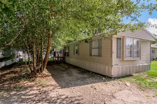 1961 Quality Blvd, Huntsville, TX 77320 - Photo 24