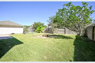 1010 High Ridge Drive, Friendswood, TX 77546 - Photo 30