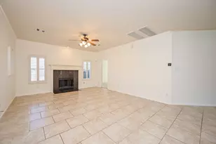 1010 High Ridge Dr, Friendswood, TX 77546 - Photo 10