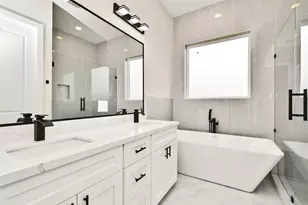 3233 Tuam St, Houston, TX 77004 - Photo 34